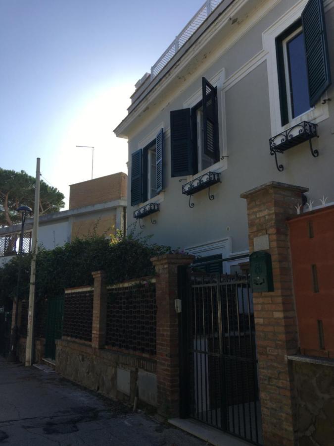 La Terrazza Sul Mare Villa Santa Marinella Buitenkant foto