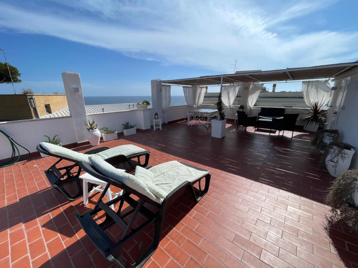 La Terrazza Sul Mare Villa Santa Marinella Buitenkant foto