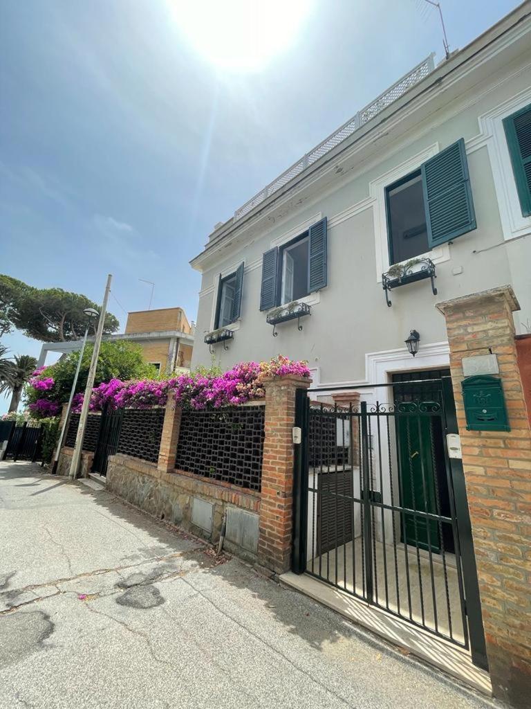 La Terrazza Sul Mare Villa Santa Marinella Buitenkant foto